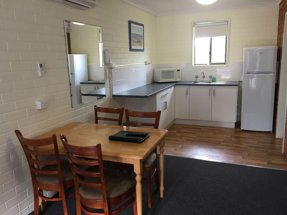 Pelican Motor Inn Merimbula Esterno foto