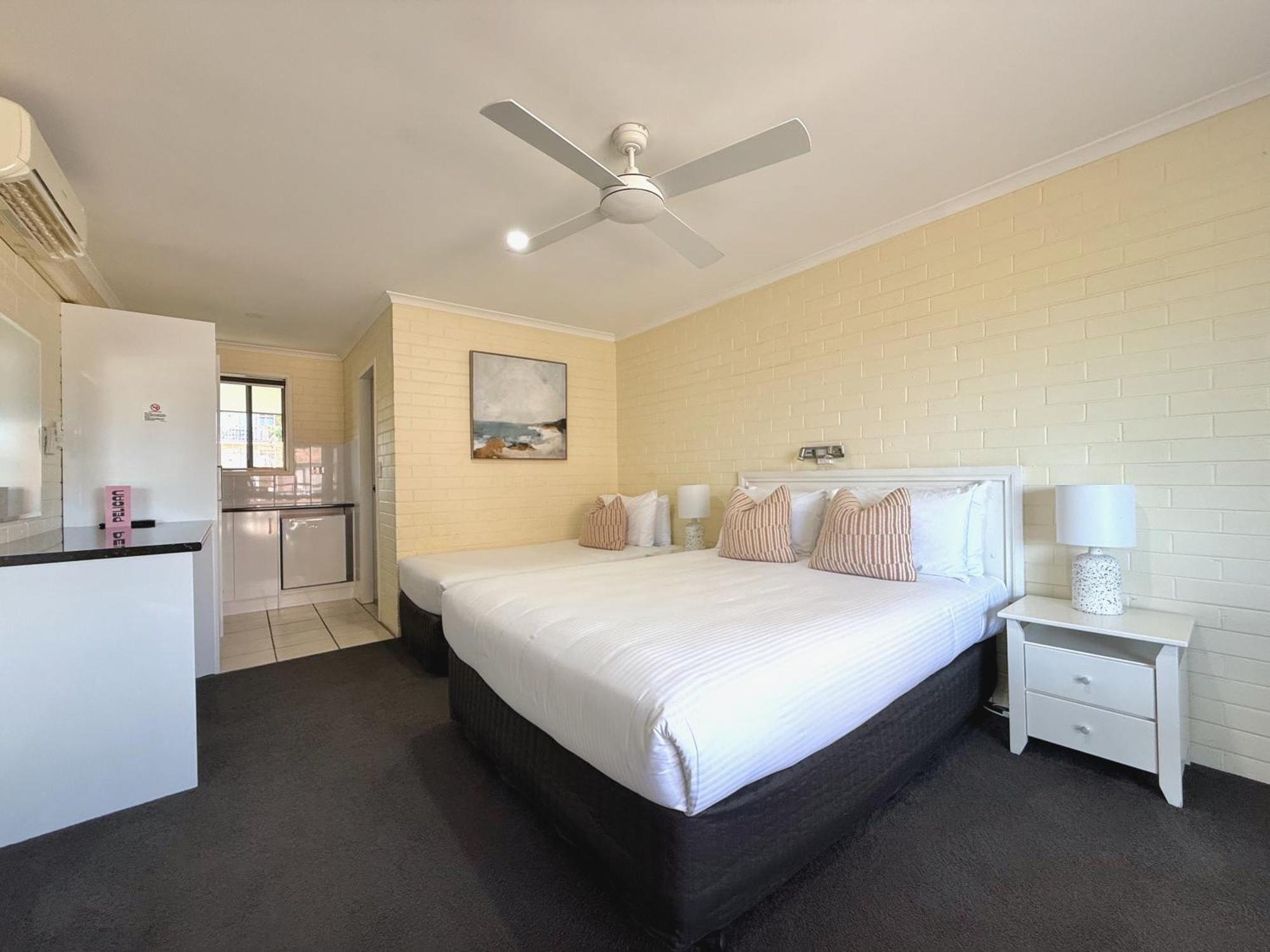 Pelican Motor Inn Merimbula Esterno foto