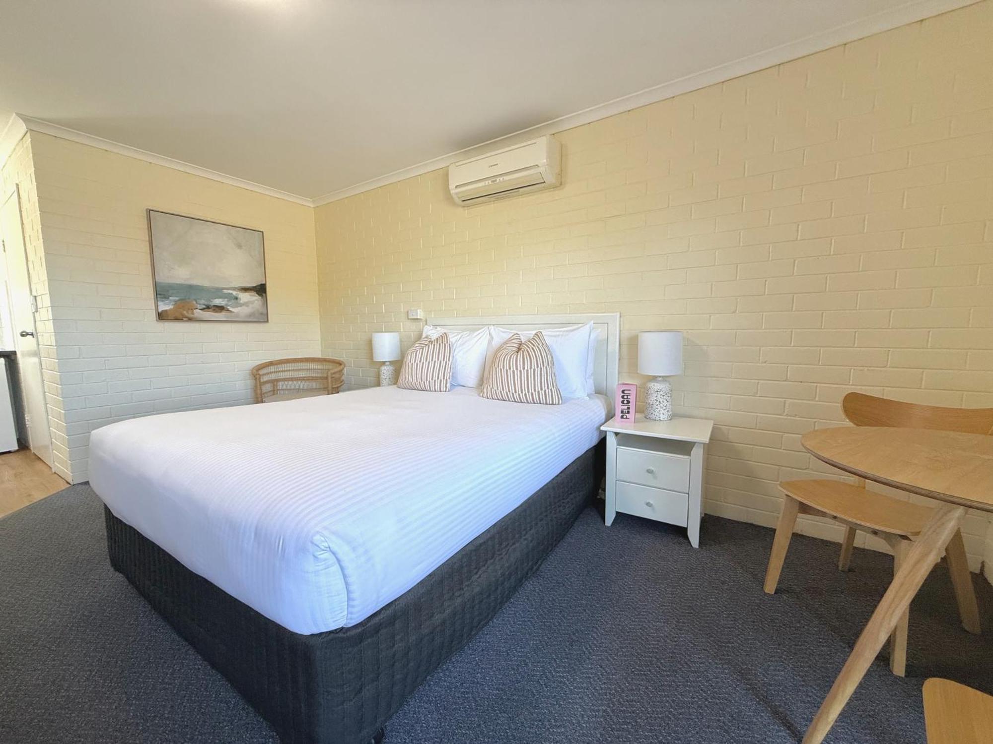 Pelican Motor Inn Merimbula Esterno foto