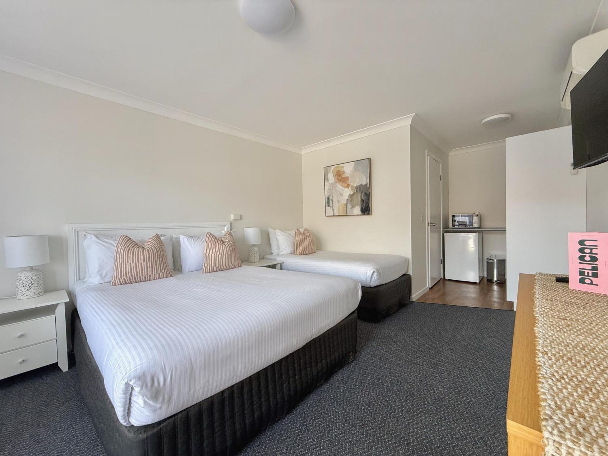 Pelican Motor Inn Merimbula Esterno foto